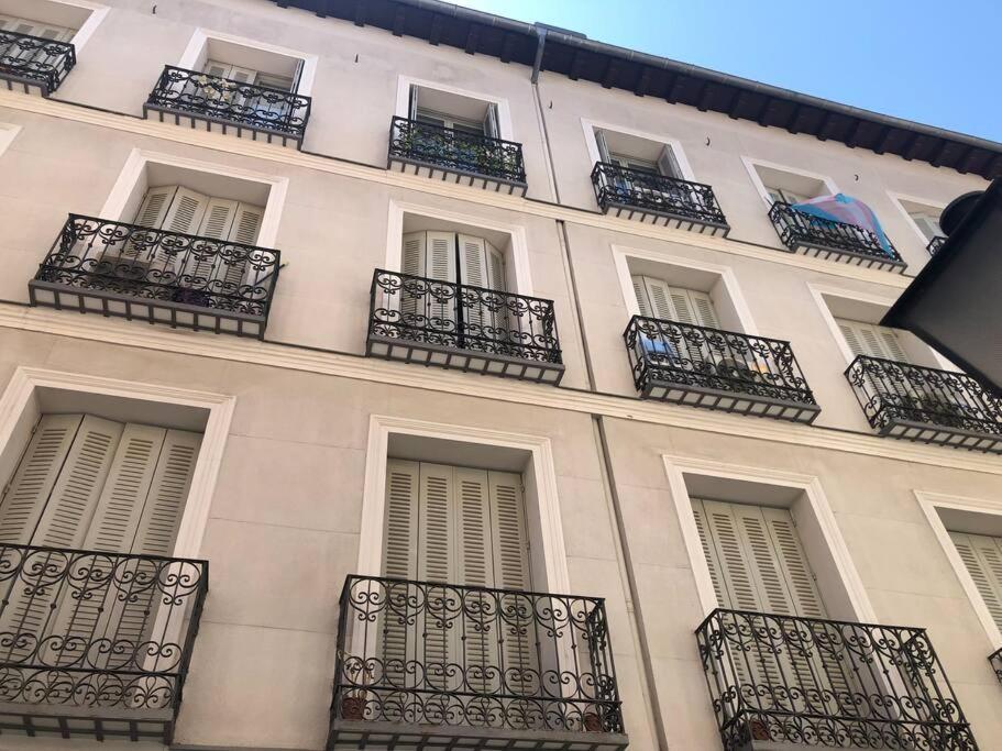 Tesoro Calle, Precioso Estudio Super Equipado Para Dos En Malasana Мадрид Экстерьер фото